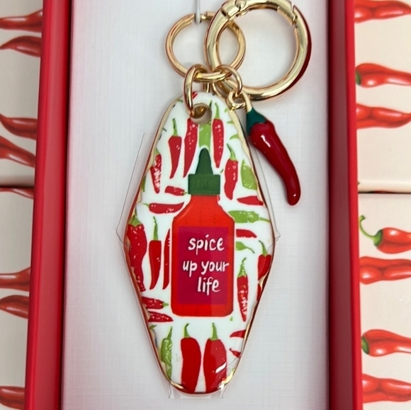 ❤️🔹️Piper K🔹️ “Spice Up Your Life” Chili 🌶️ Pepper Bag Charm - Picture 2 of 4